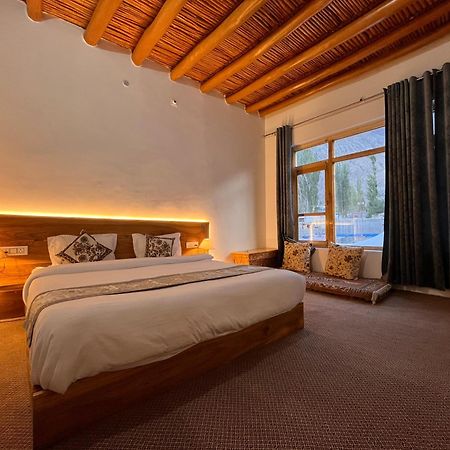 Traveller Nest Hotel Deskit Exterior foto